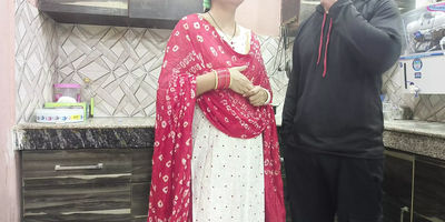 Sizzling Desi Bhabhi tempts ex-gf for Kitchen Money-shot & torrid fucky-fucky in