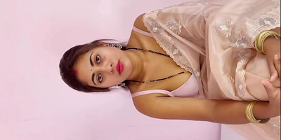 Aditi Arya predominates her fellow with a torrid jizz shot while Akash Arya