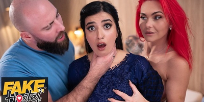 Aaliyah Yasin & Roxi Keogh have ultra-kinky 3some with Brit COUGAR bracket in
