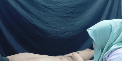 Observe as this Indian eighteen-yr-senior bhabhi gets playful with her manager's